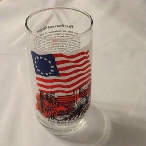 Vintage 1976 first stars and stripes  america bicentennial coca cola glass